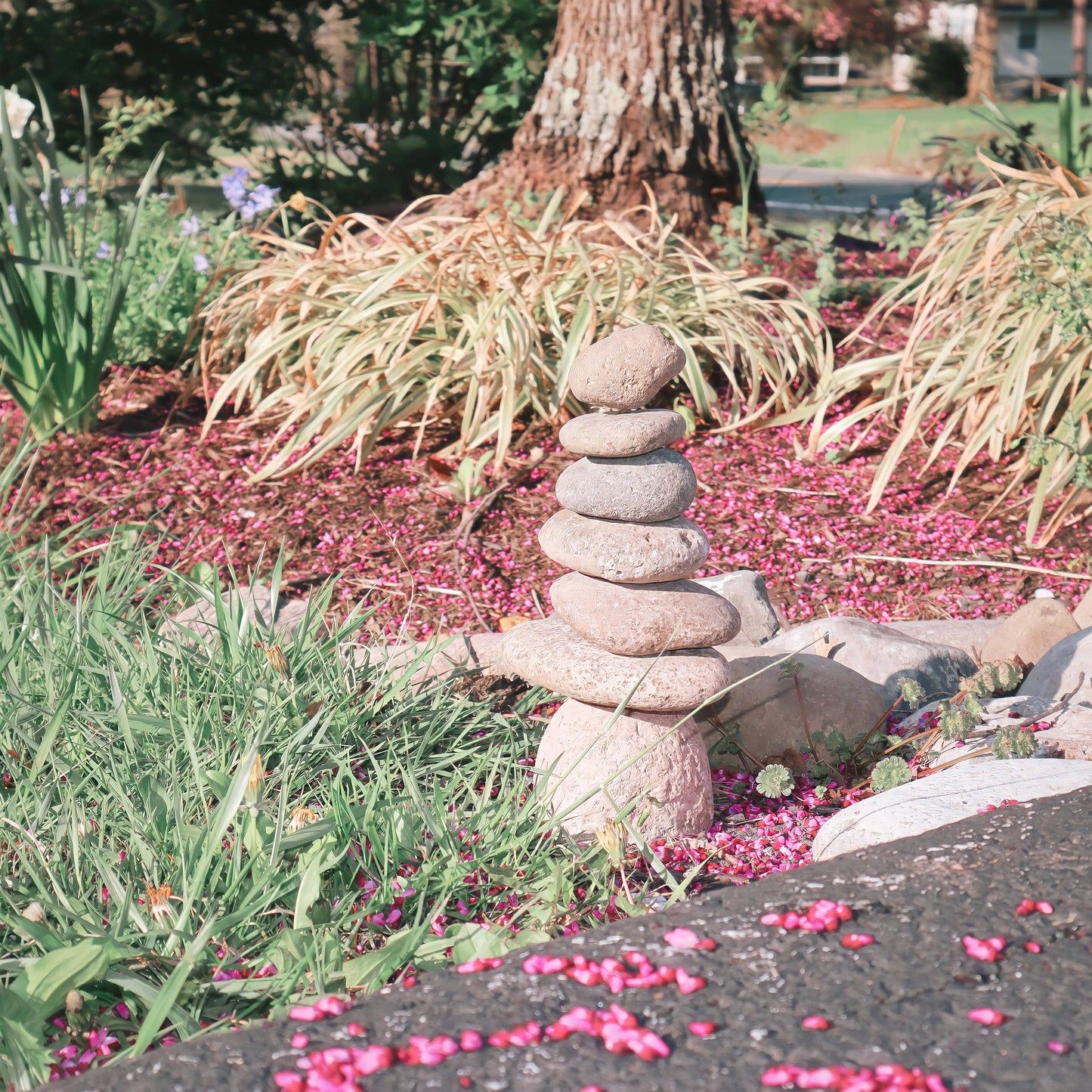 7-Stone Cairn Garden Statue